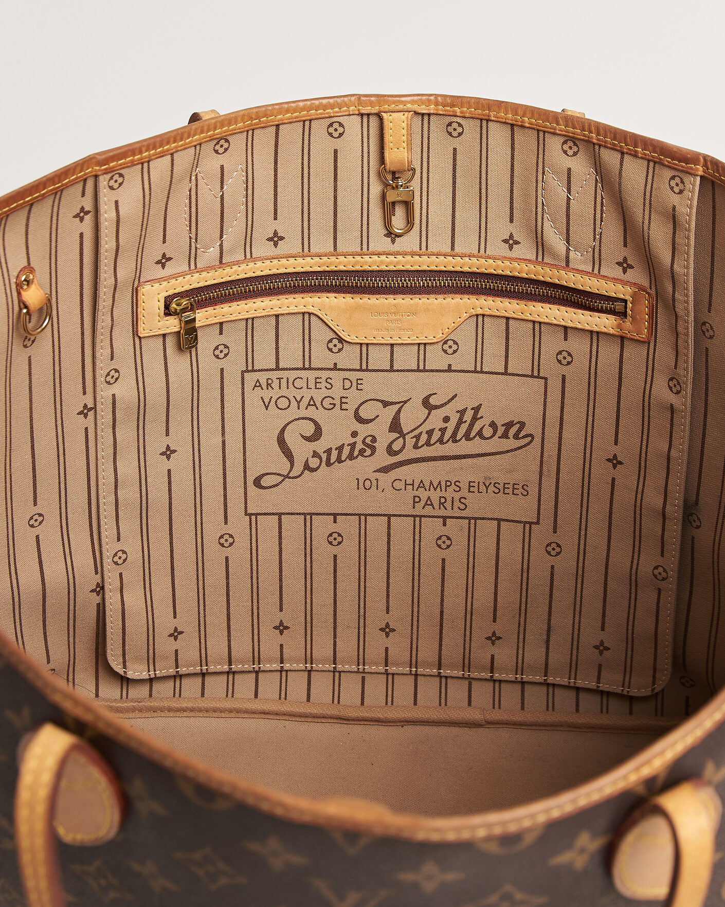 Men | Pre-Owned & Vintage Bags | Louis Vuitton Pre-Owned | Neverfull GM Monogram