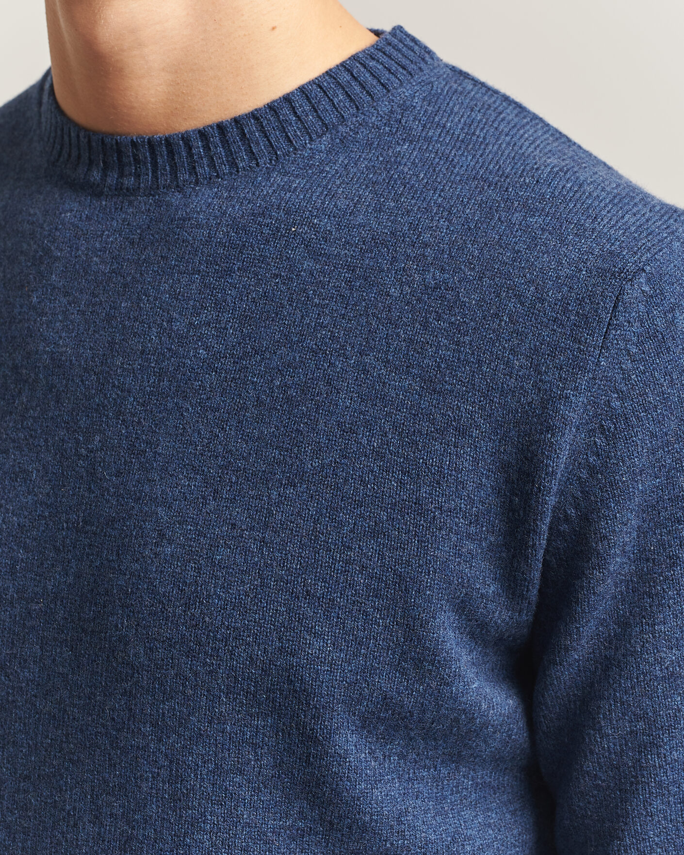 Men | Sweaters & Knitwear | Stenströms | Knitted Lambswool Crew Neck Indigo Melange