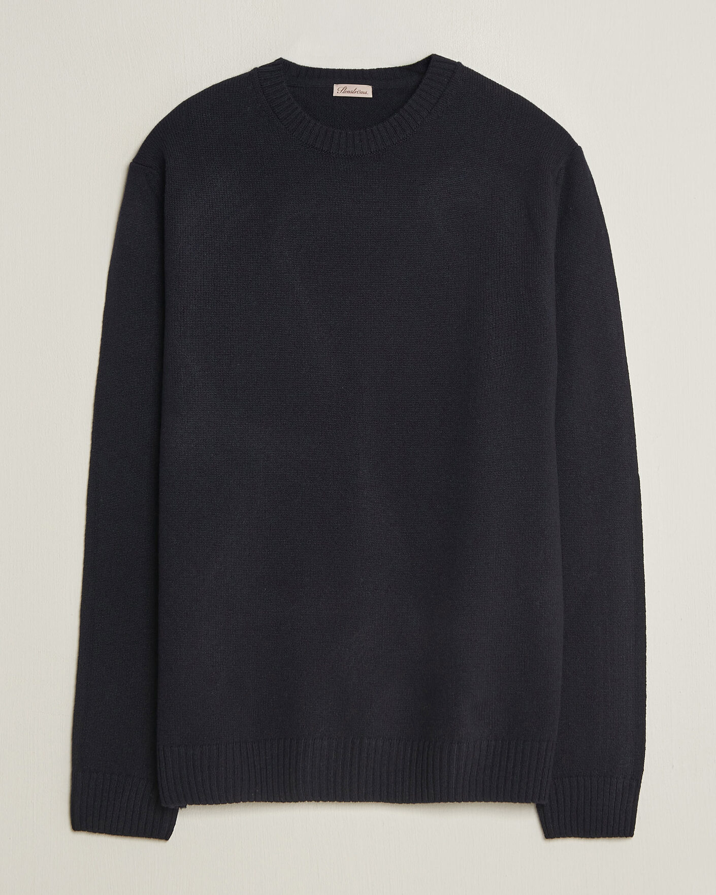 Men | Sweaters & Knitwear | Stenströms | Knitted Lambswool Crew Neck Dark Navy