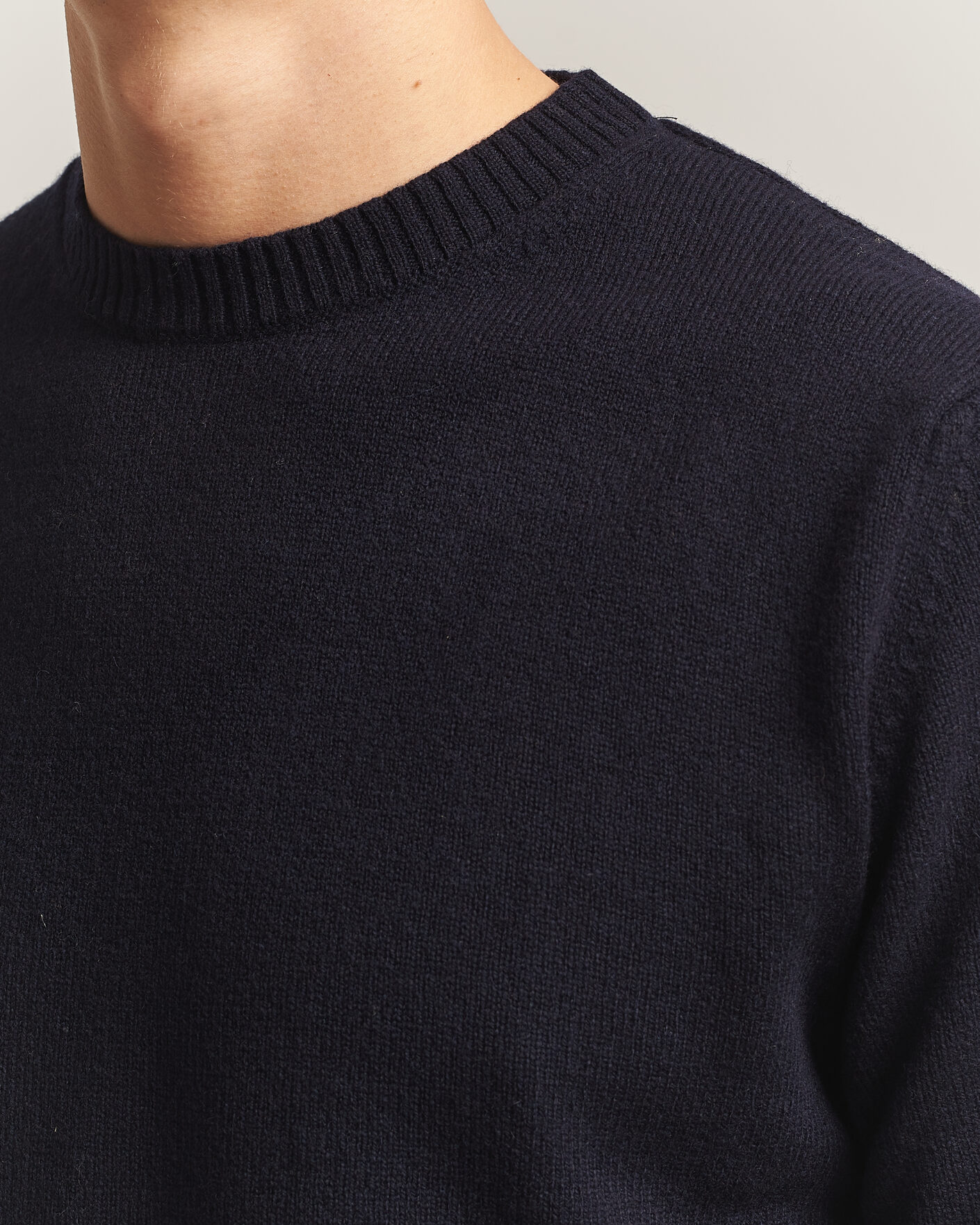 Men | Sweaters & Knitwear | Stenströms | Knitted Lambswool Crew Neck Dark Navy