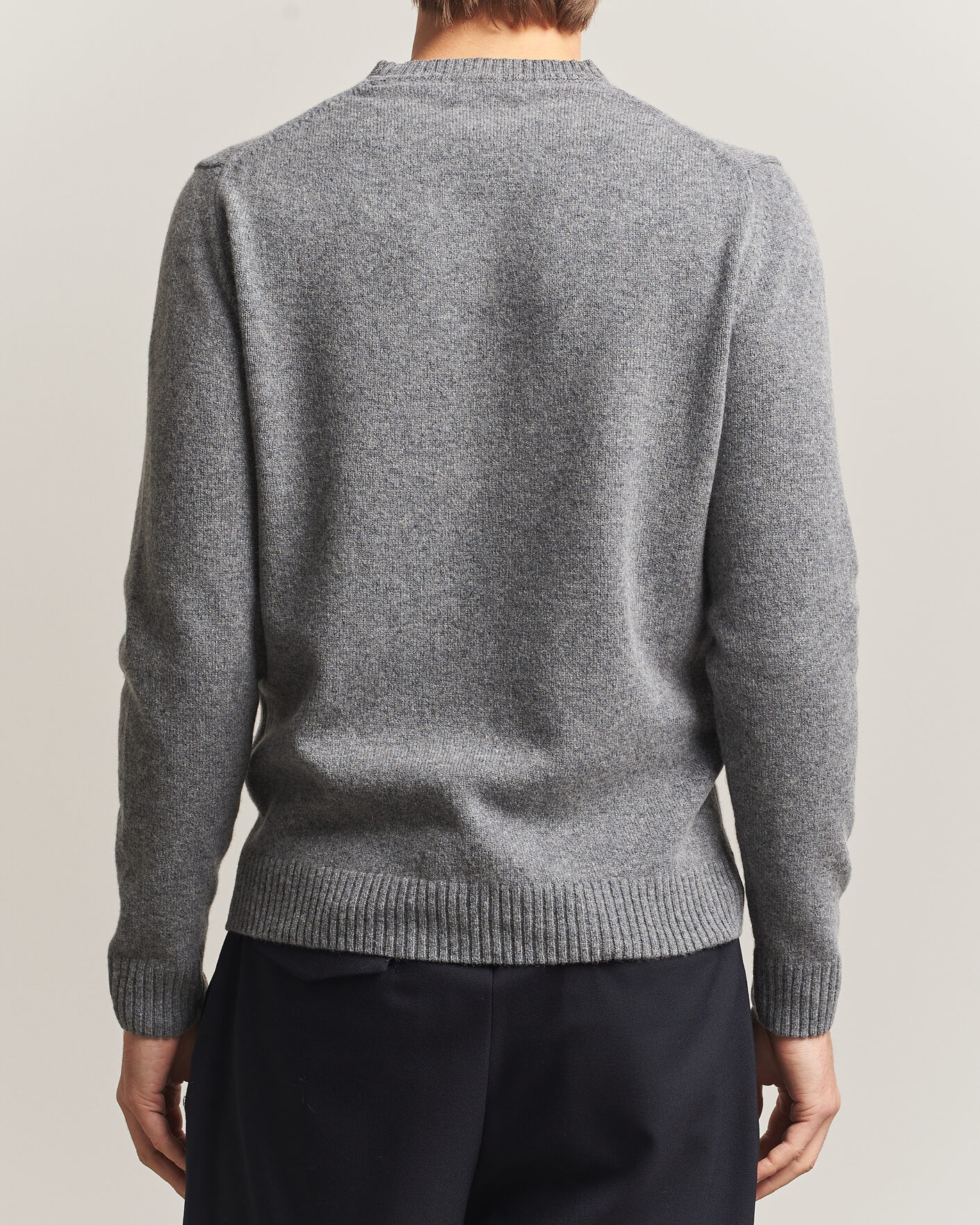 Men | Sweaters & Knitwear | Stenströms | Knitted Lambswool Crew Neck Mid Grey Melange