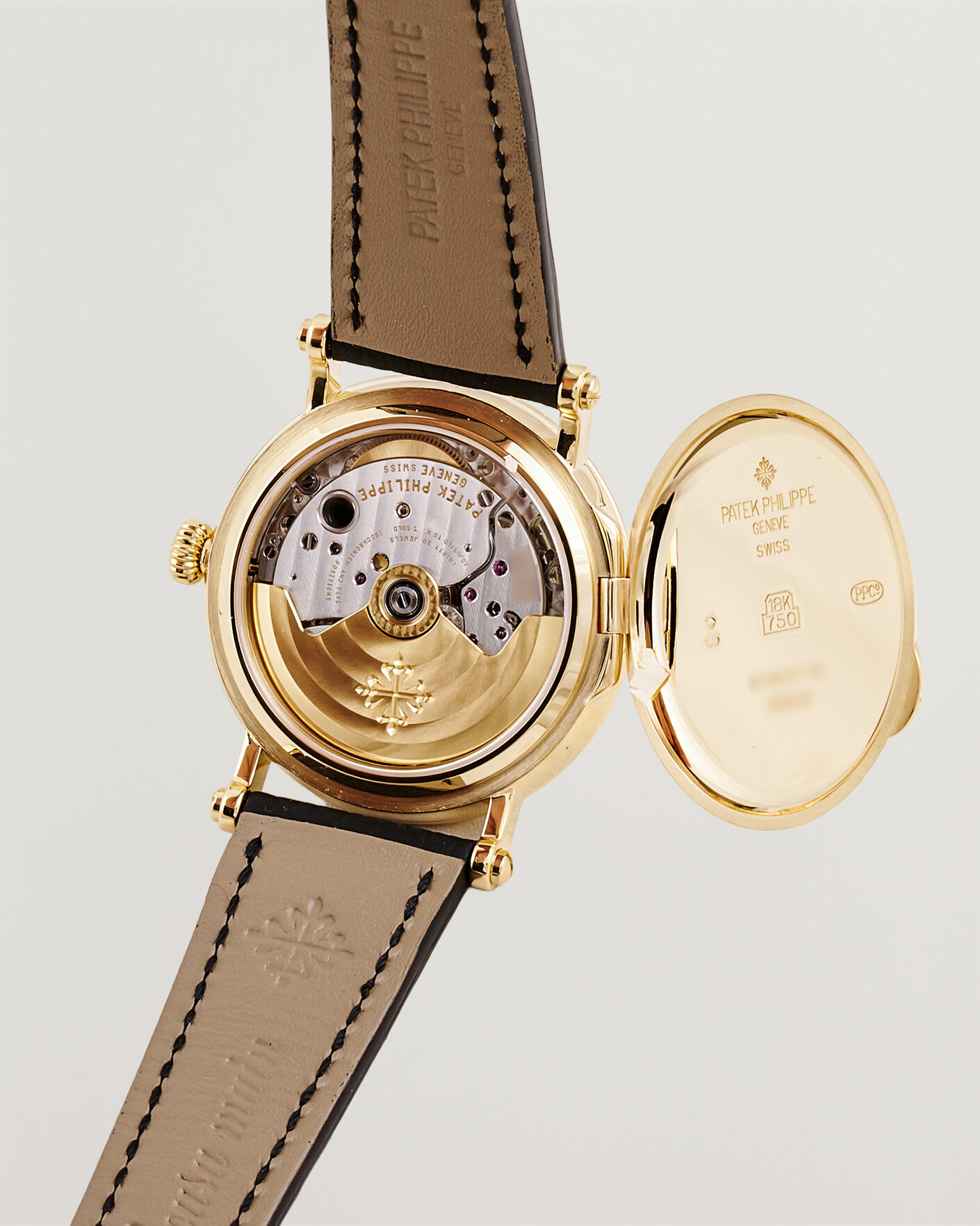 Men | Pre-Owned & Vintage Watches | Patek Philippe Pre-Owned | Calatrava