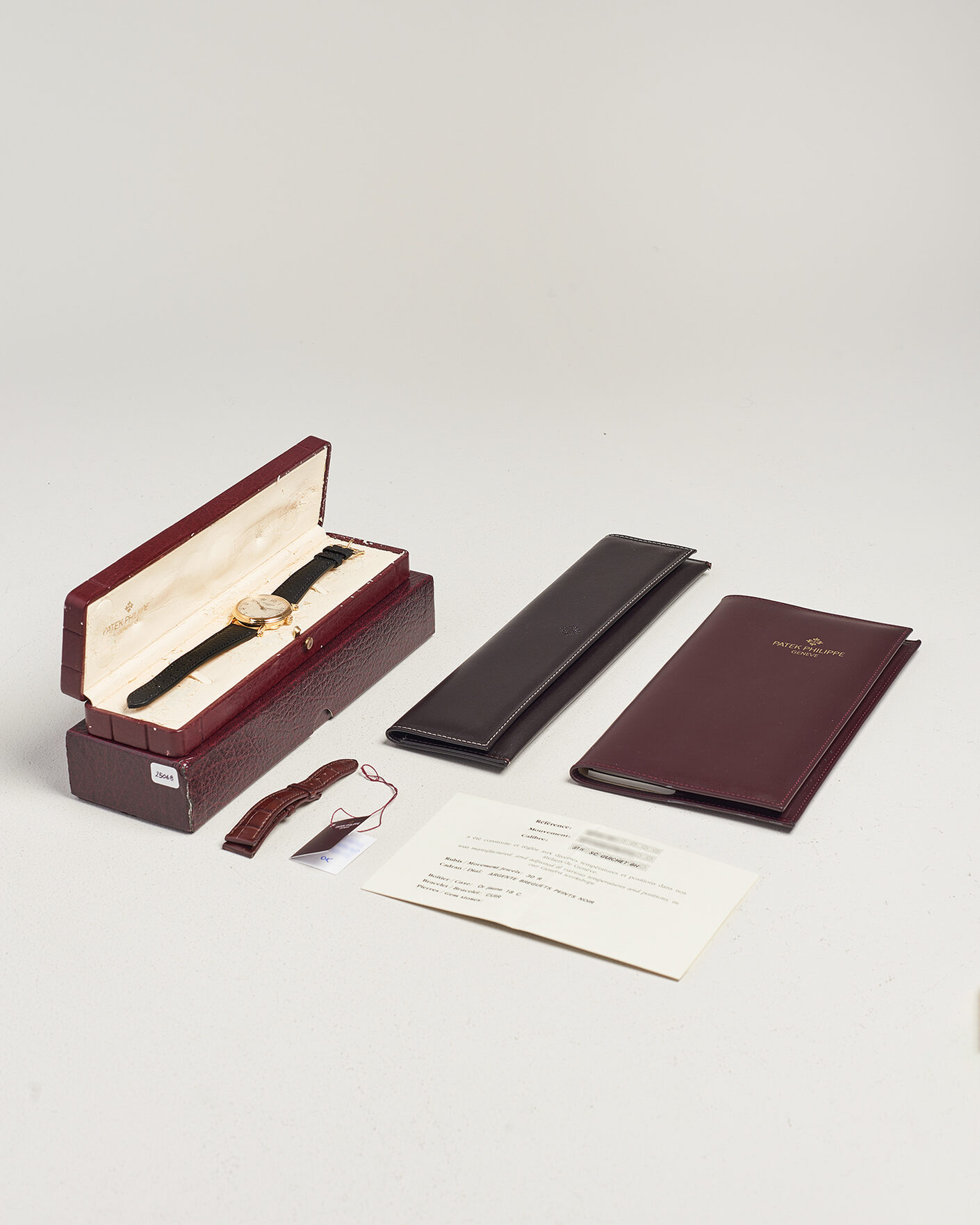 Men | Pre-Owned & Vintage Watches | Patek Philippe Pre-Owned | Calatrava