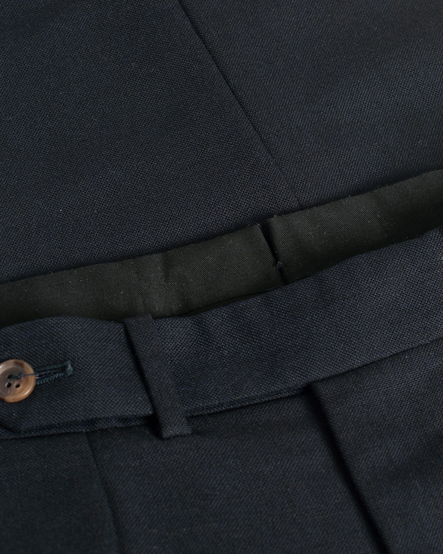 Men | Trousers | Pre-owned | Berg&Berg Arnold Pleated Side Adjuster Wool Trousers Navy 48