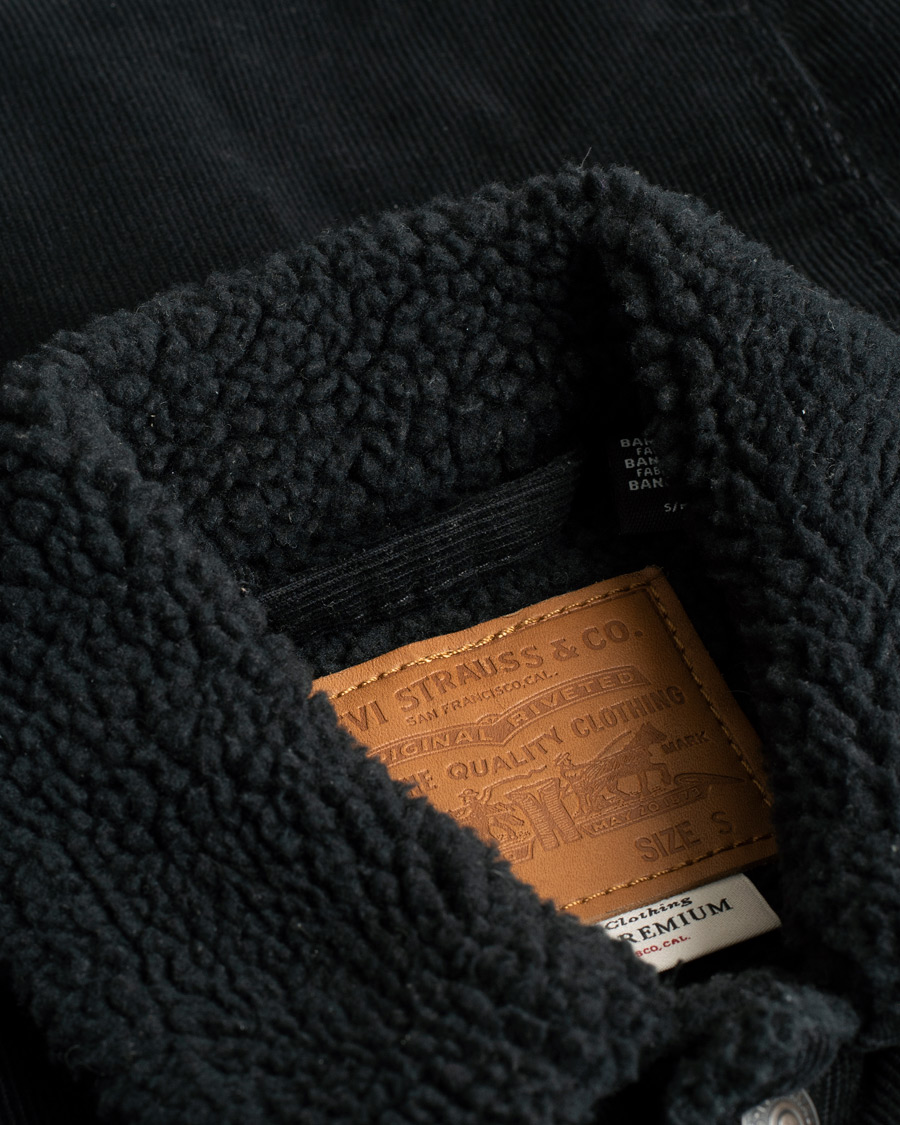 Men | Coats & Jackets | Pre-owned | Levi's Type III Sherpa Corduroy Trucker Black
