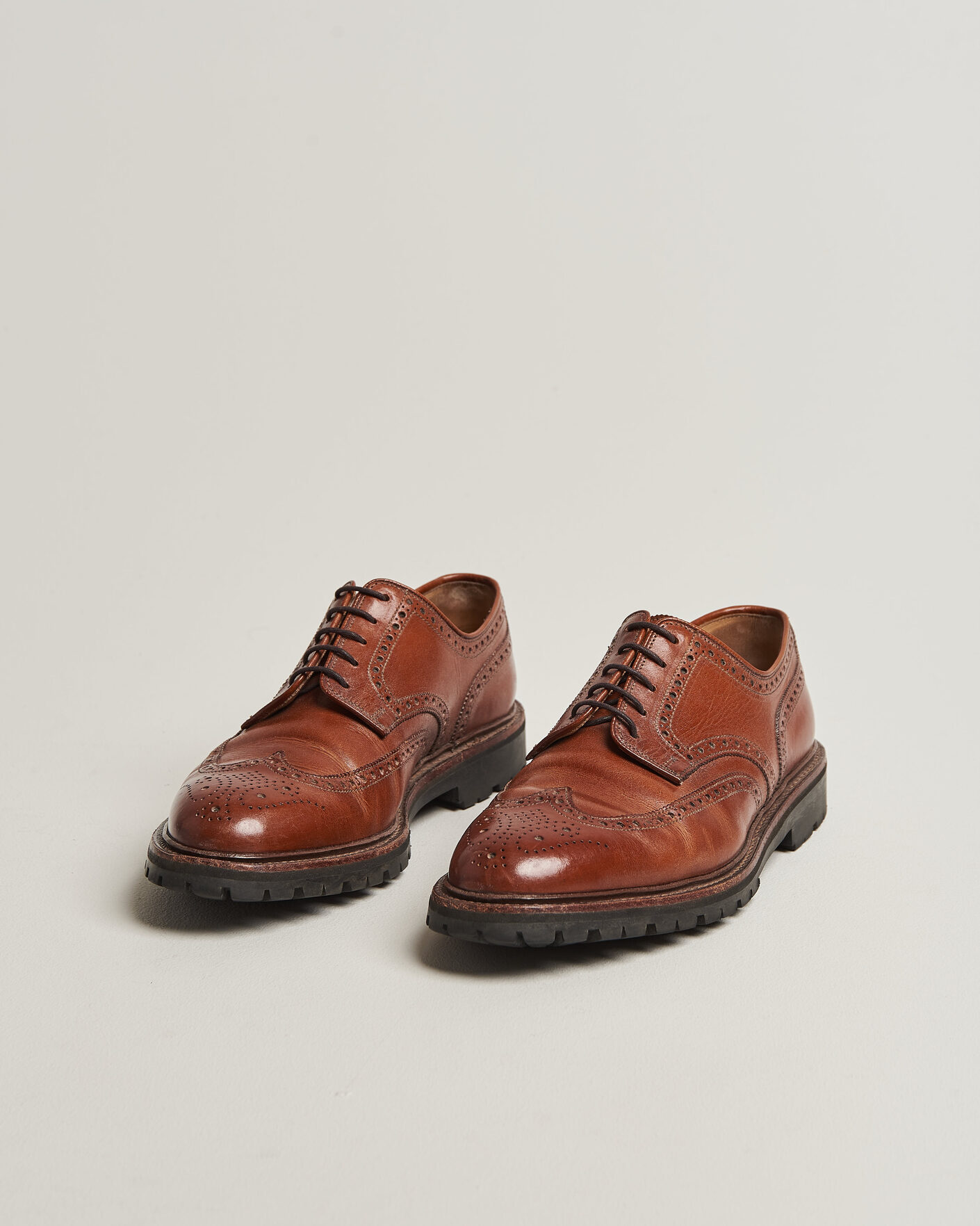 Men | Pre-owned Welted shoes | Pre-owned | Crockett & Jones Pembroke Vibram Cleated Sole Brown Calf UK8,5 - EU42,5
