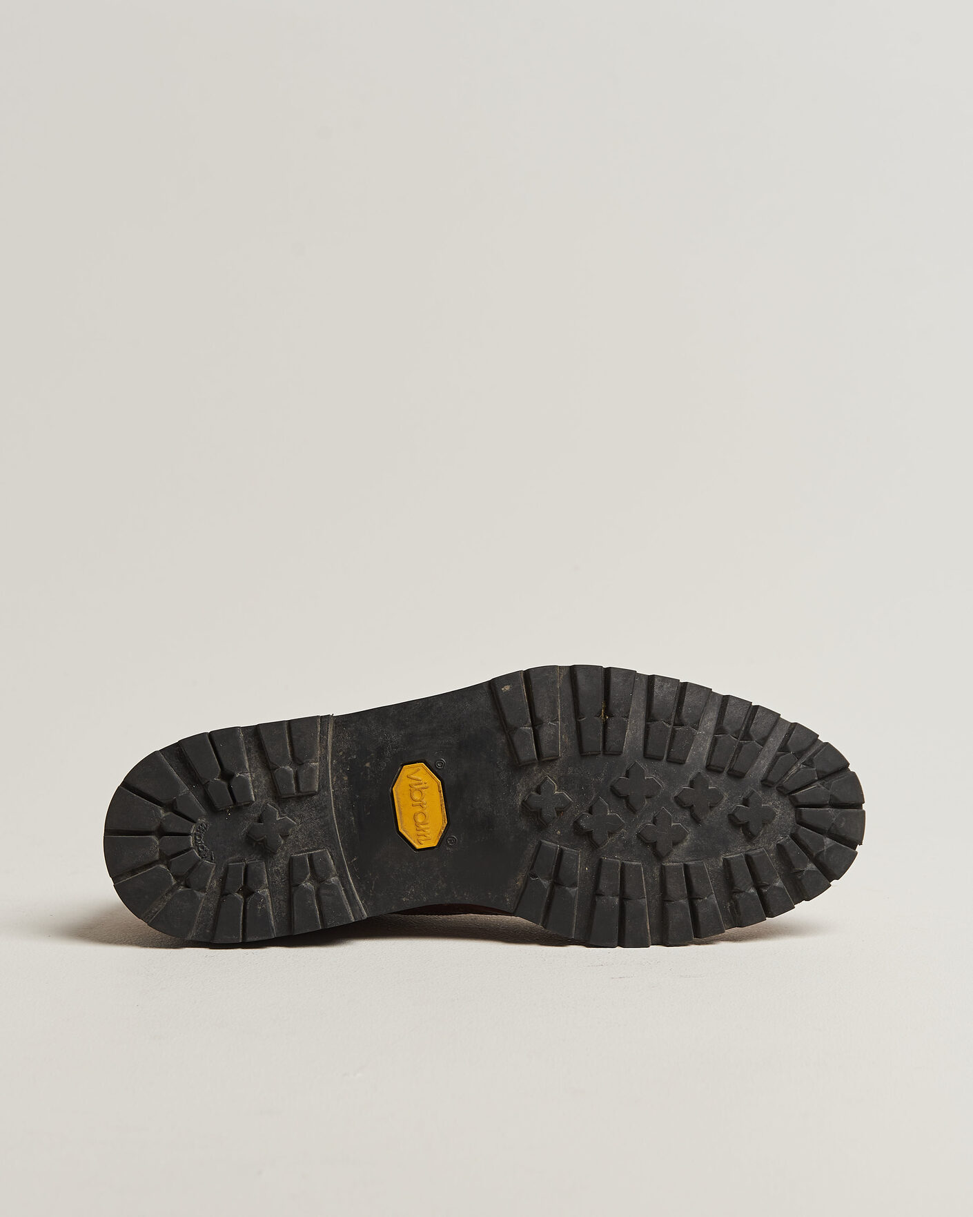 Men | Pre-owned Welted shoes | Pre-owned | Crockett & Jones Pembroke Vibram Cleated Sole Brown Calf UK8,5 - EU42,5