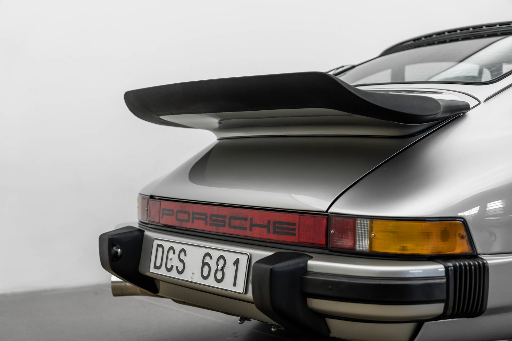 Men | | Pre-Owned & Vintage Cars | Porsche 911 SC ***SOLD***