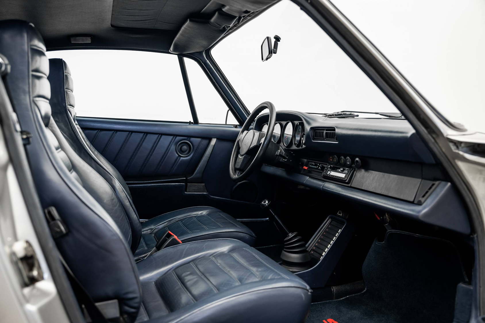Men | | Pre-Owned & Vintage Cars | Porsche 911 SC ***SOLD***