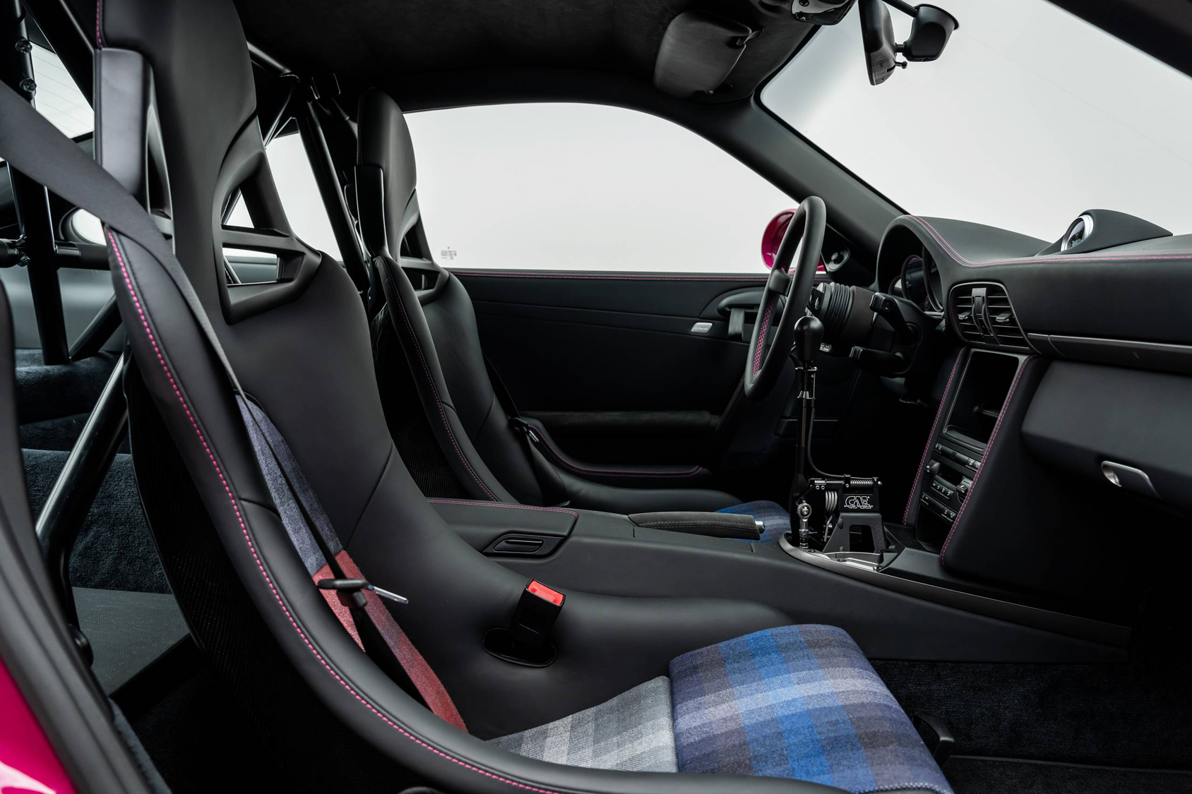 Men | | Pre-Owned & Vintage Cars | Sport Classic - Modified Porsche 911 GT3 ***SOLD***