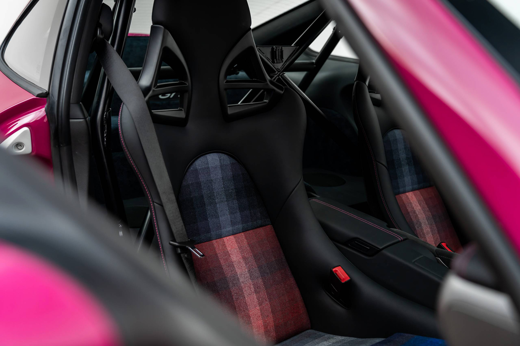 Men | | Pre-Owned & Vintage Cars | Sport Classic - Modified Porsche 911 GT3 ***SOLD***