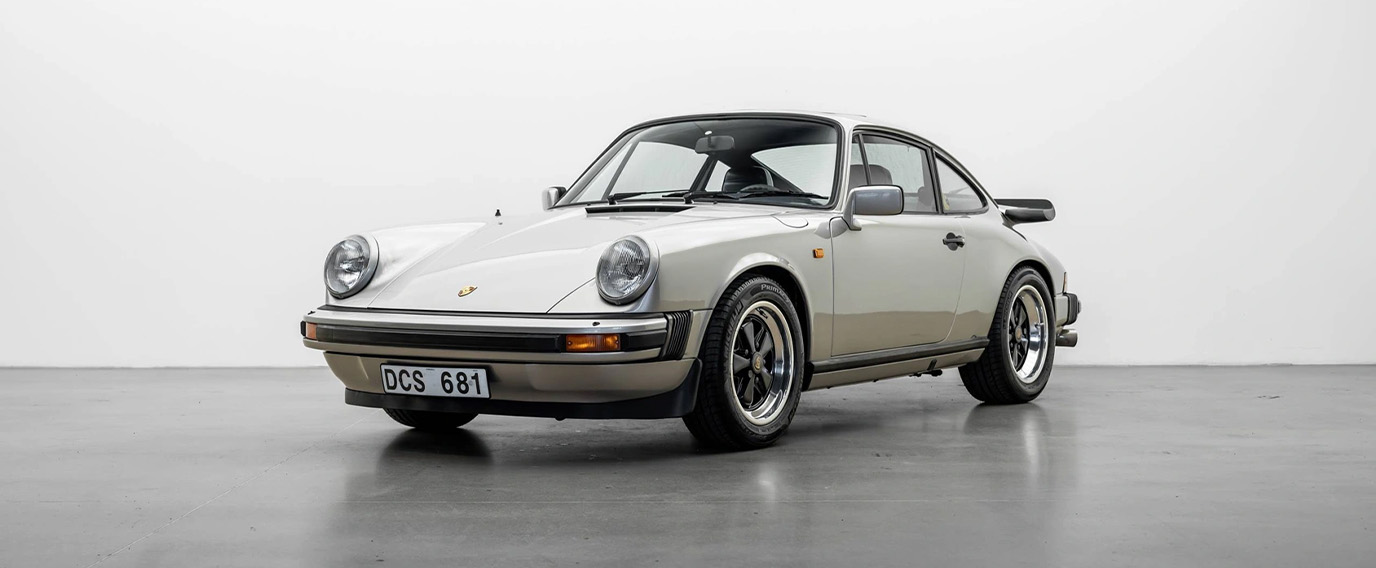 Vintage Cars in Store: Porsche 911 SC from 1981 Vintage Cars in Store: Porsche 911 SC from 1981