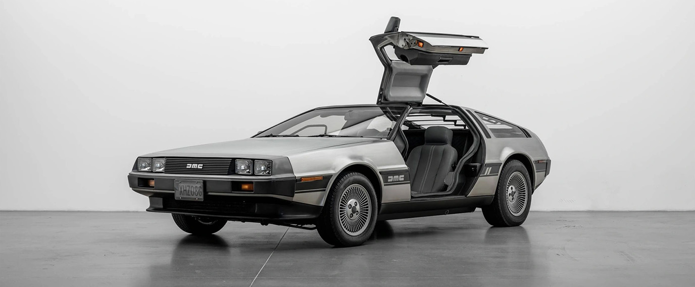 Vintage Cars in store: DeLorean DMC-12 Vintage Cars in store: DeLorean DMC-12