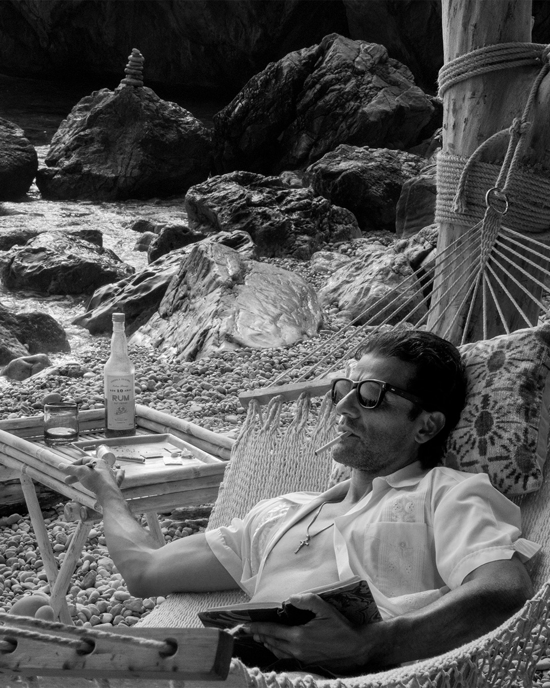 Summer Vacation Tips: Three Current Movies and Series to Binge-Watch